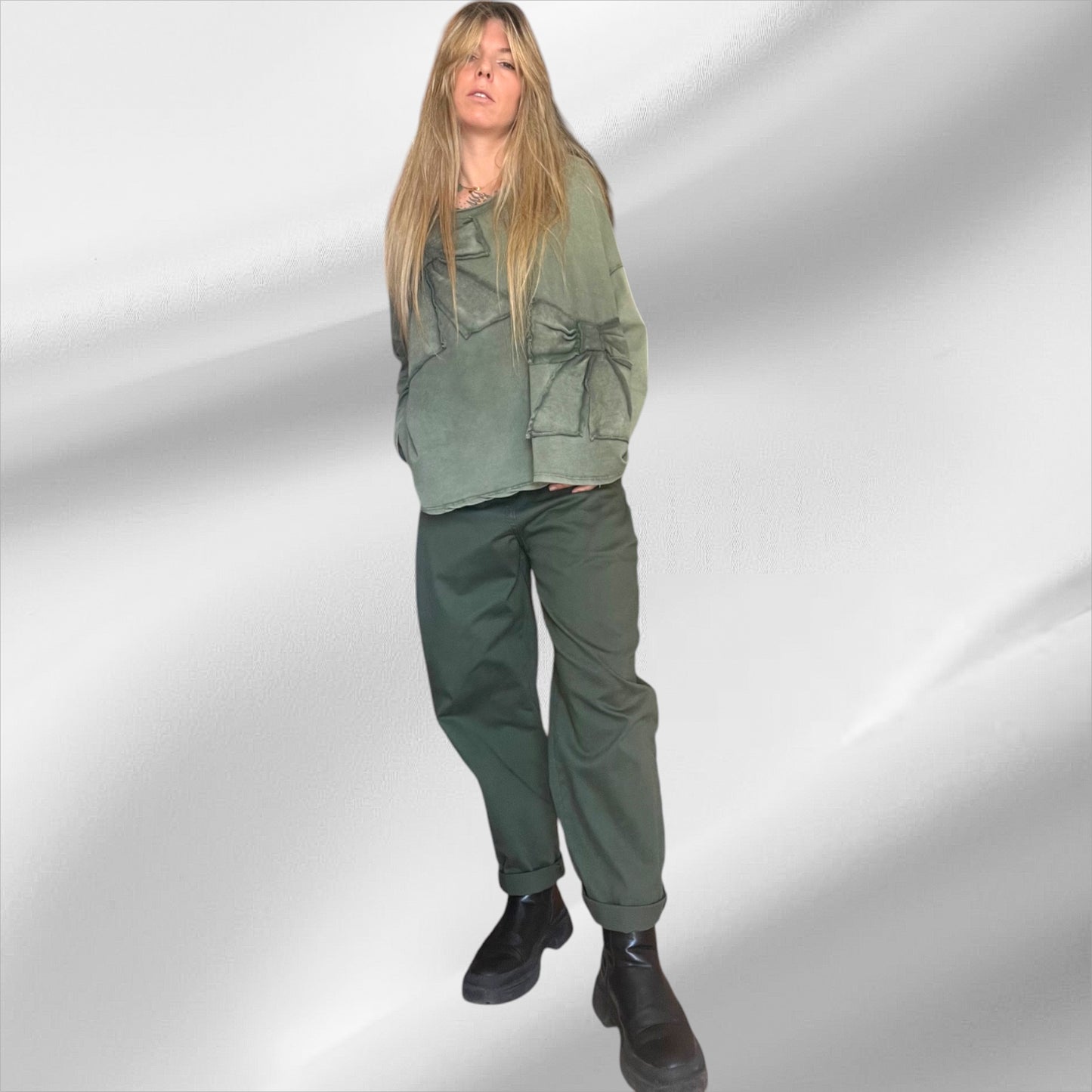 Pantalón verde estilo cargo para mujer